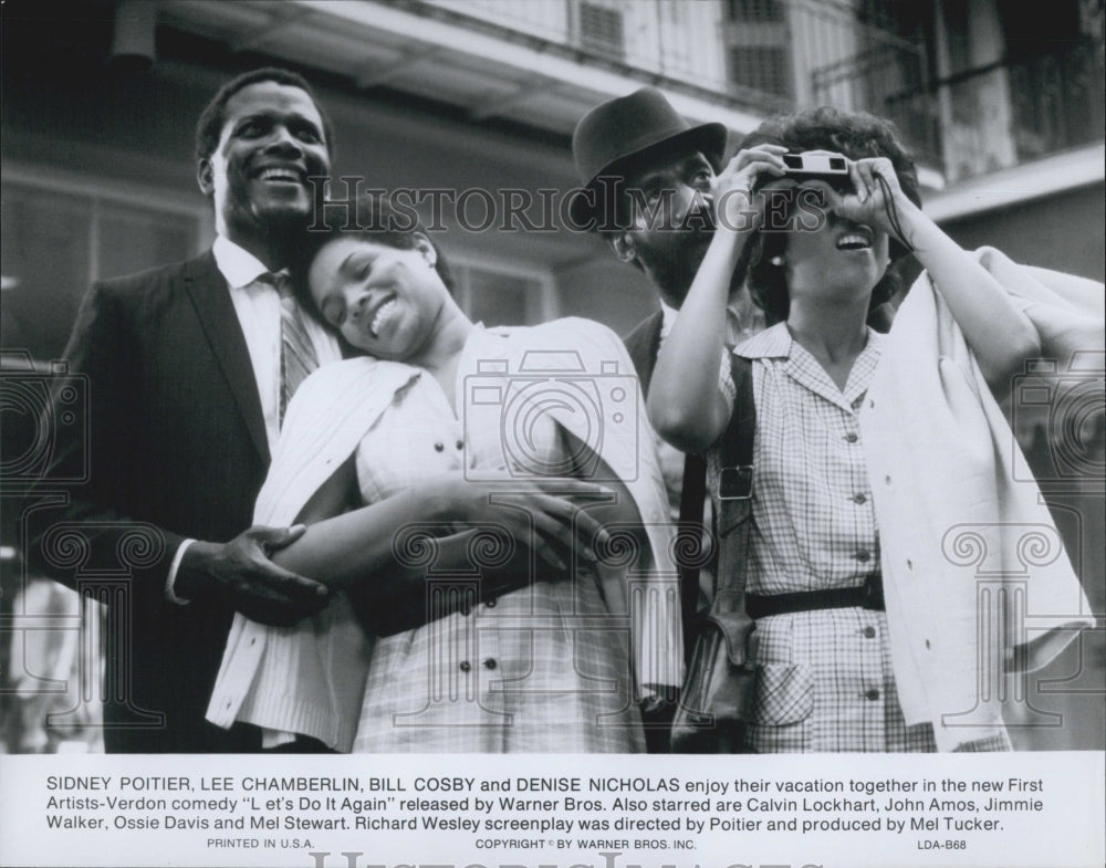 1975 Press Photo Sidney Poitier & Bill Cosby in "Let's Do It Again" - Historic Images