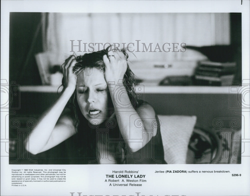 1982 Press Photo Pia Zadora In &quot;The Lonely Lady&quot; - Historic Images