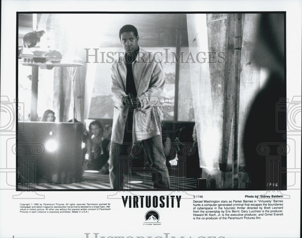 1995 Press Photo Denzel Washington Stars In Virtuosity - Historic Images