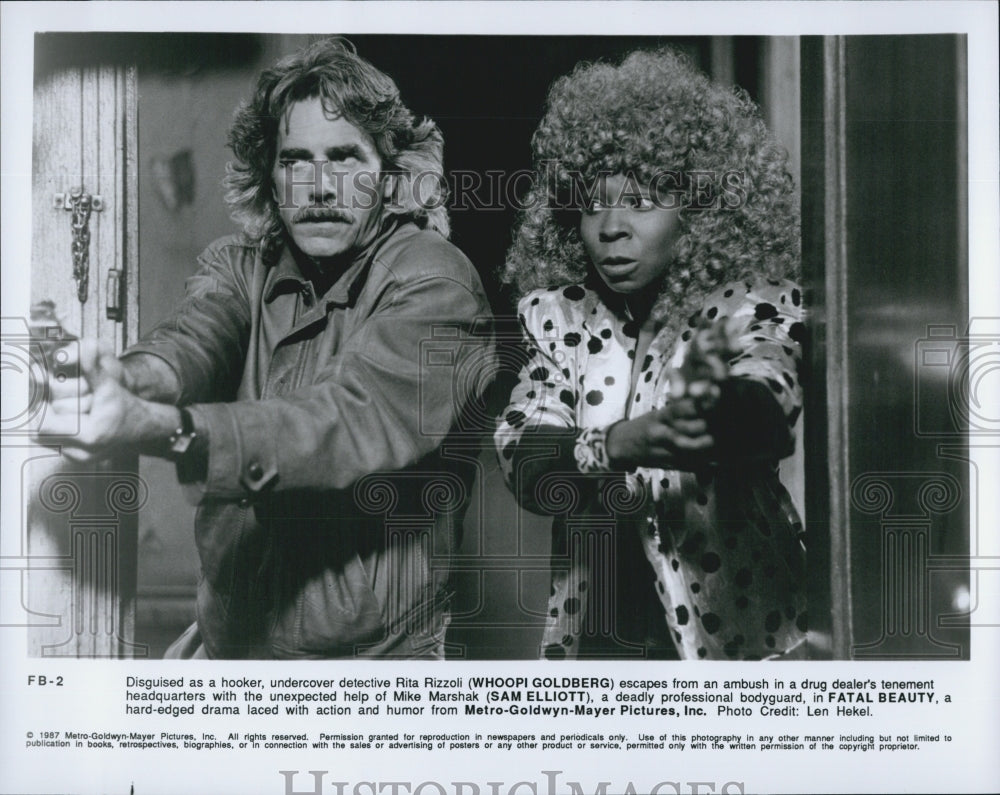 1987 Press Photo &quot;Fatal Beauty&quot; Whoopi Goldberg, Sam Elliott - Historic Images