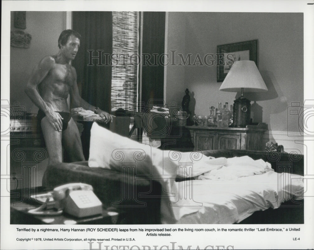 1978 Press Photo Roy Scheider in Romantic Thriller &quot;Last Embrace&quot; - Historic Images