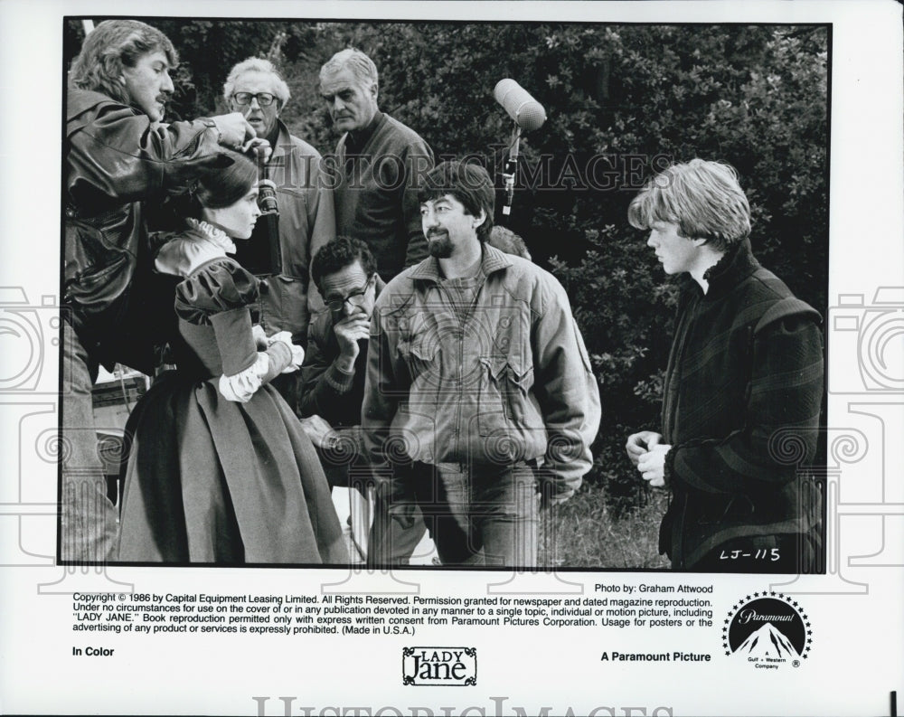 1986 Press Photo &quot;Lady Jane&quot; with Director Trevor Hunt and Helena Bonham Carter - Historic Images