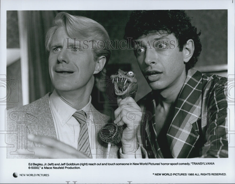 1985 Press Photo TRANSYLVANIA 6-5000 Actors Ed Begley Jr. and Jeff Goldblum - Historic Images