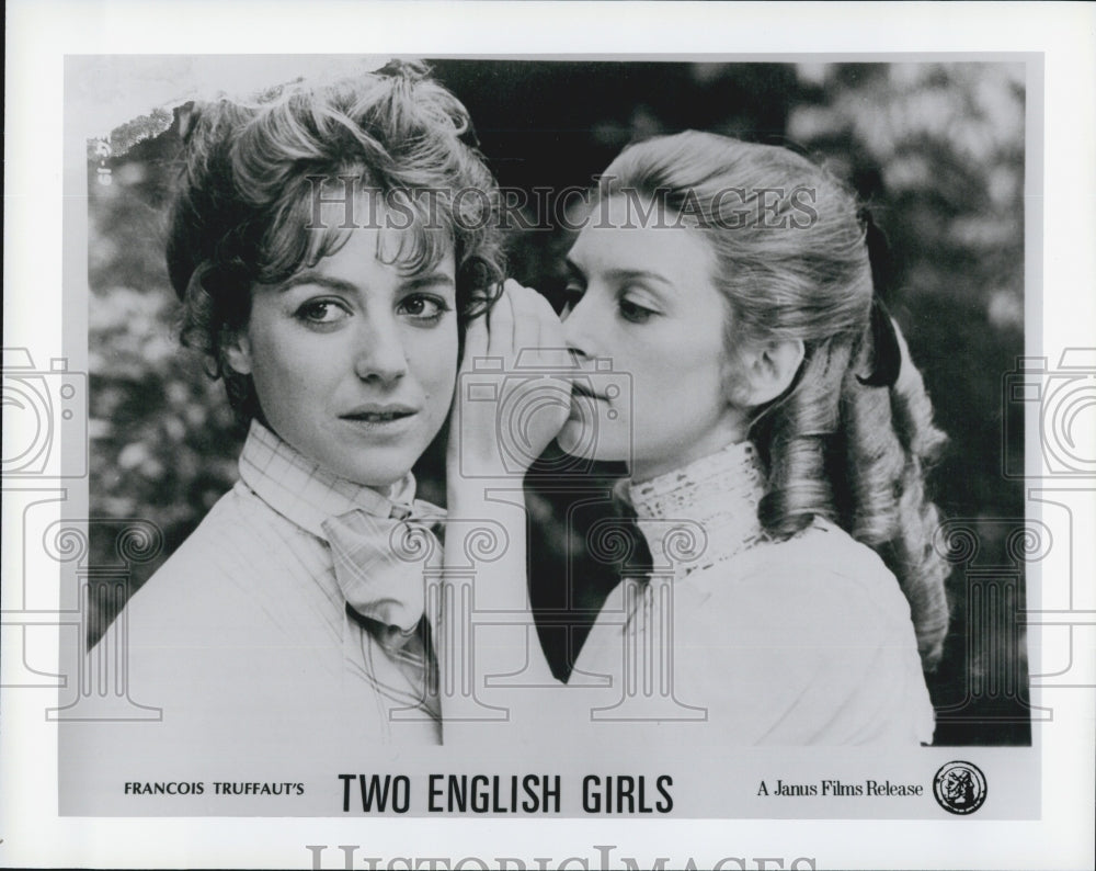 1971 Press Photo &quot; Two English Girls&quot; Kika Markham &amp; Stacy Tendeter - Historic Images