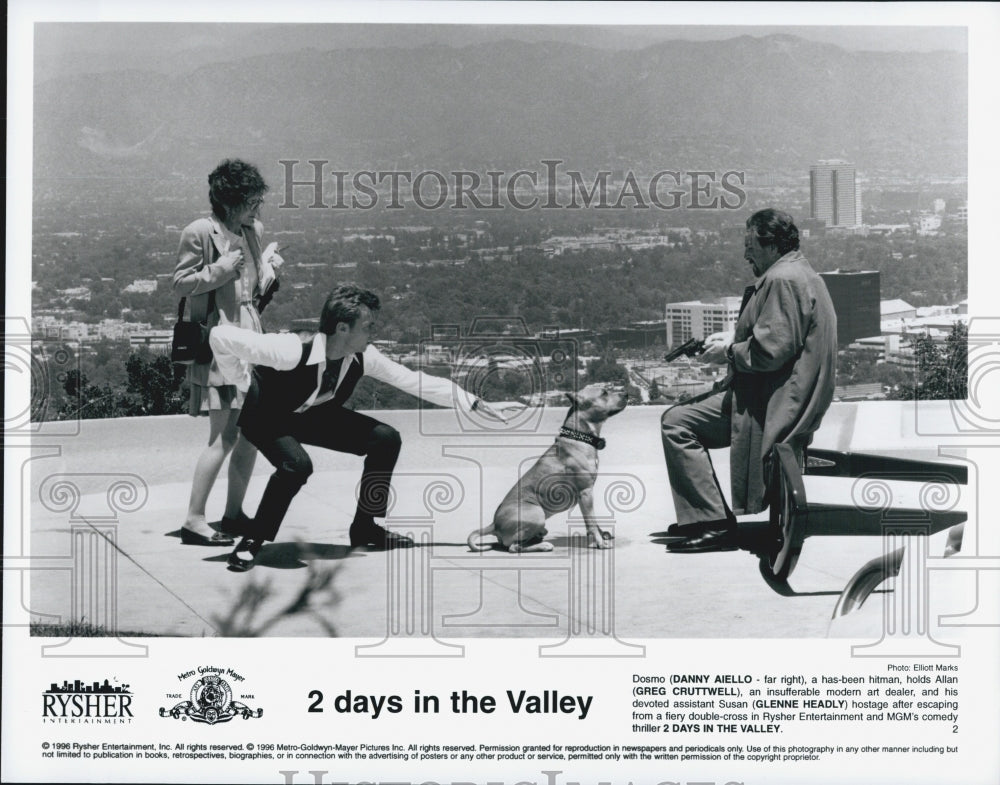 1996 Press Photo " 2 Days in the Valley" Danny Aiello,G Cruttwell,Glenne Headly - Historic Images