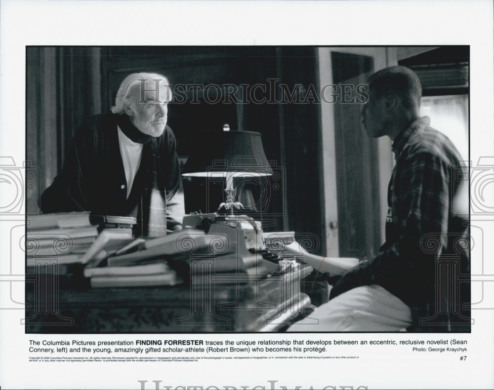 2000 Press Photo Sean Connery, Rob Brown "Finding Forrester" - DFPG50759 - Historic Images