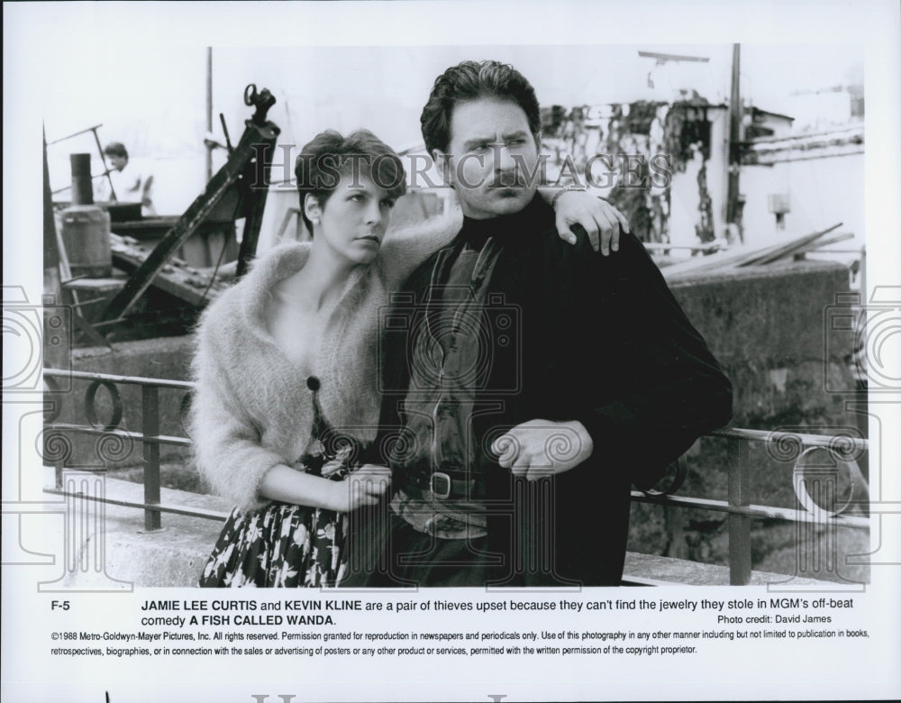 1988 Press Photo "A Fish Called Wanda" Jamie Lee Curtis,Kevin Kline - Historic Images