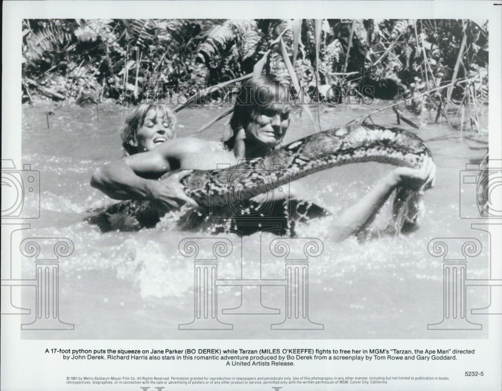 1981 Press Photo Bo Derek, Miles O&#39;Keeffe in &quot;Tarzan, the Ape Man&quot; - DFPG51243 - Historic Images