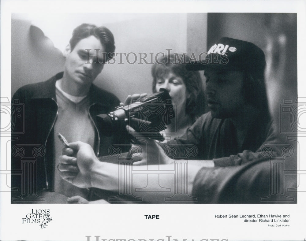 2001 Press Photo Robert Sean Leonard, Ethan Hawke "Tape" - Historic Images