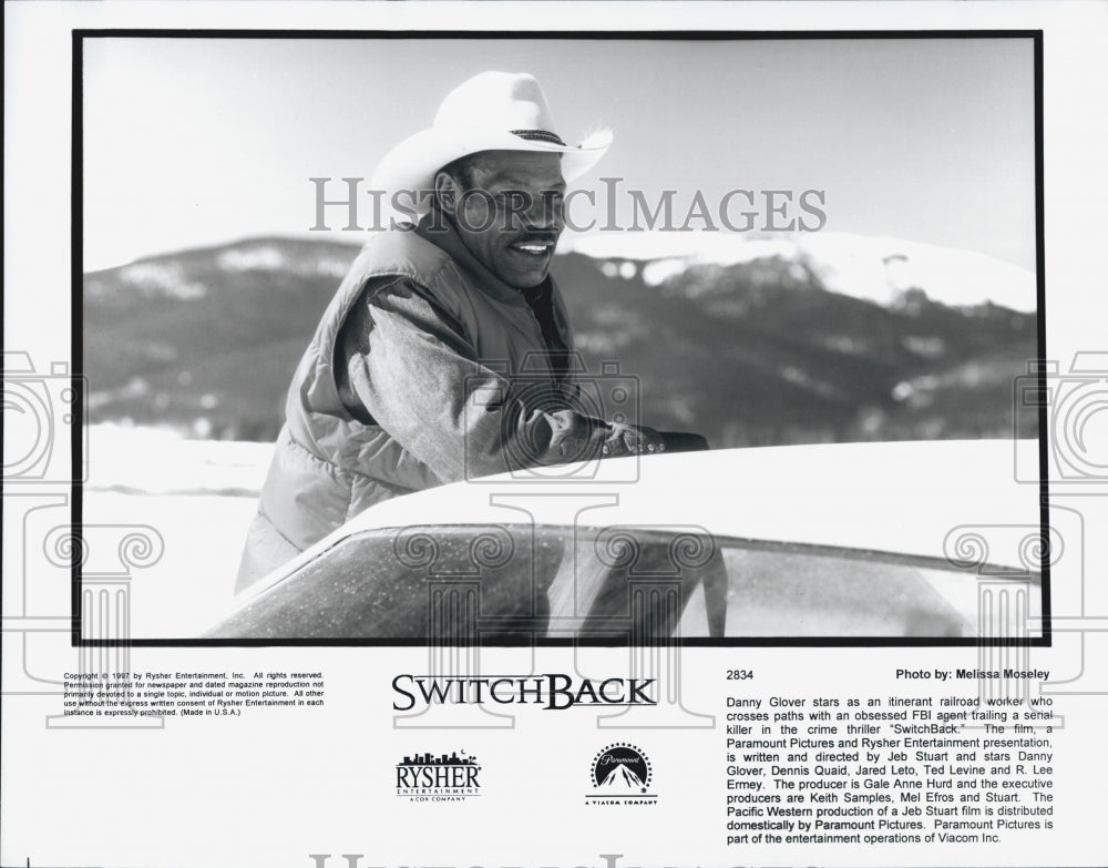 1997 Press Photo Danny Glover in &quot;Switchback&quot; - Historic Images