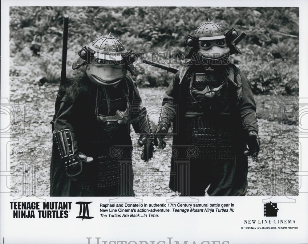 1993 Press Photo Donatello Raphael In "Teenage Mutant Ninja Turtles III. . . - Historic Images