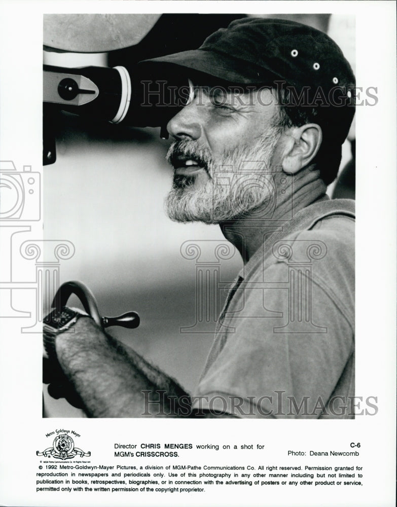 1992 Press Photo Chris Menges Director of "Crisscross" - Historic Images