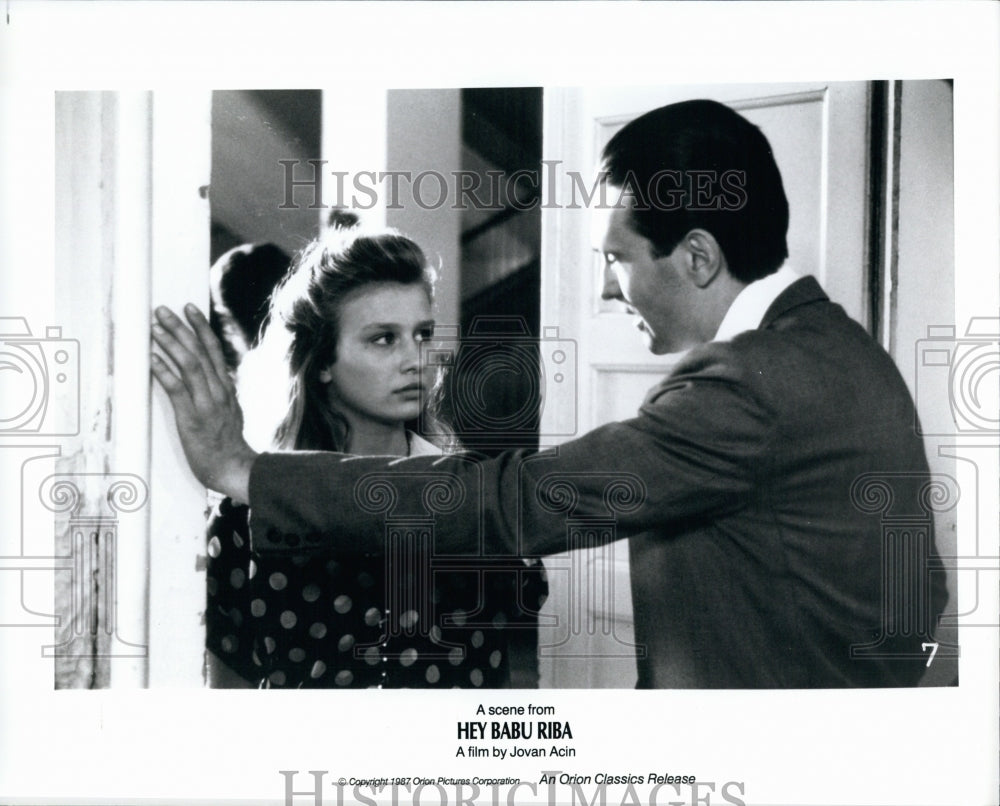 1987 Press Photo Actress Gala Videnovic, Milan Strljic in "Hey Babu Riba" Film - Historic Images
