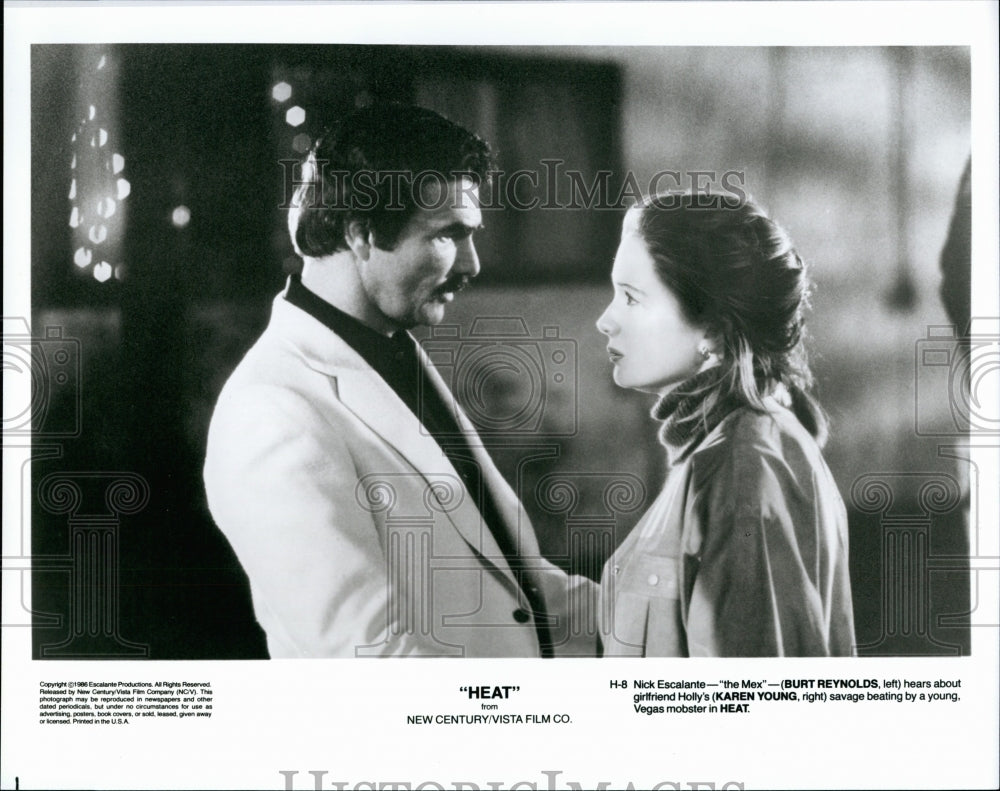 1995 Press Photo Actor Burt Reynolds, Karen Young in &quot;Heat&quot; Film - Historic Images