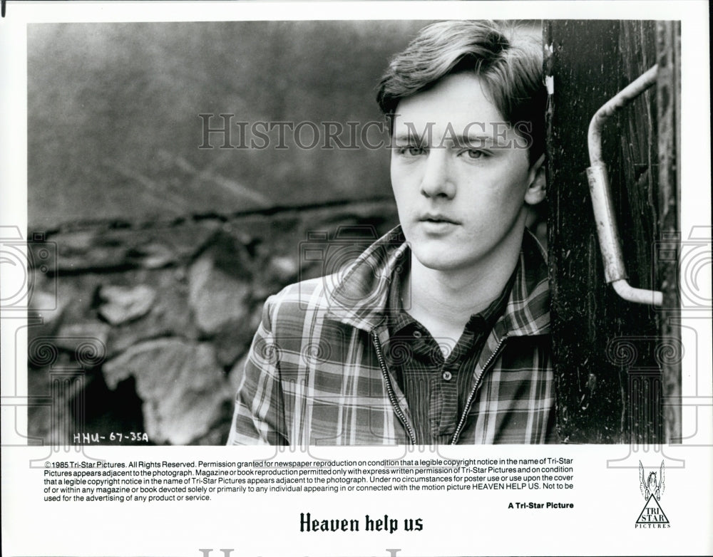 1985 Press Photo actor Andrew McCarthy in the film Heaven Help Us - Historic Images