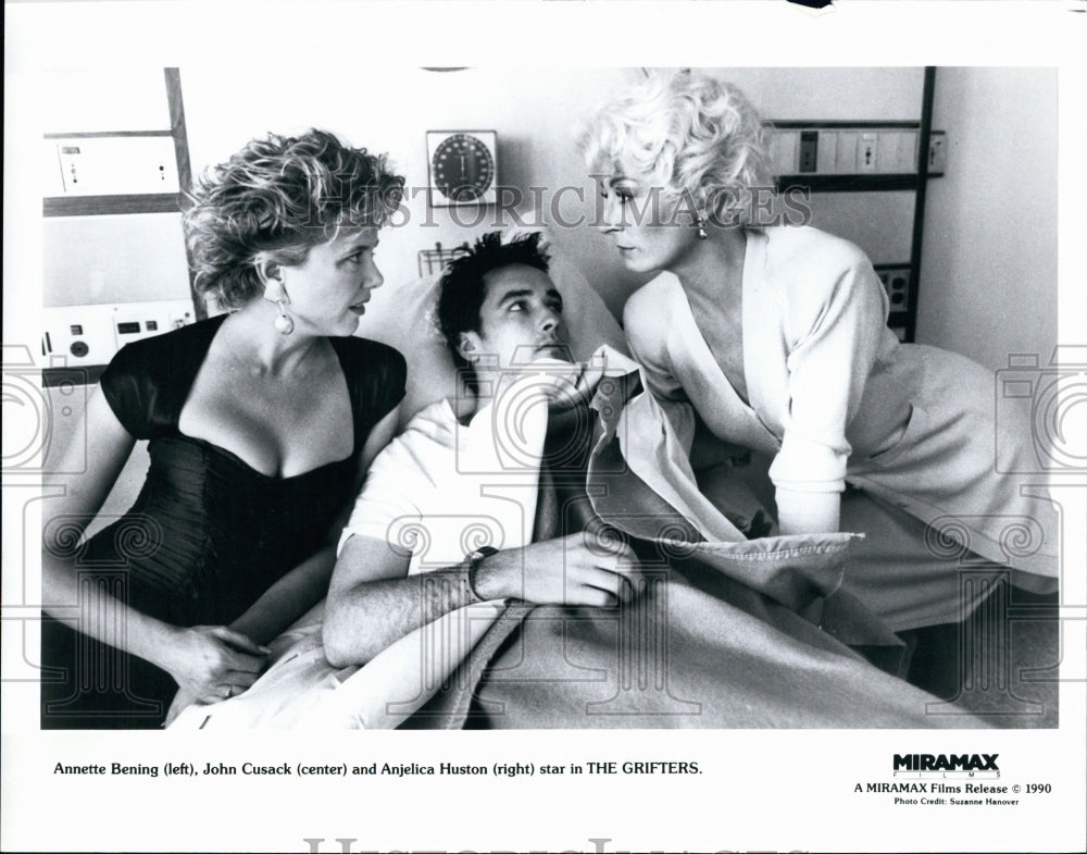 1990 Press Photo Actress Annette Bening Actor John Cusack Actress Anjelica - Historic Images