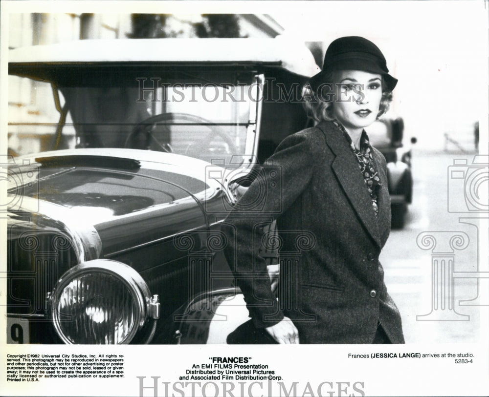 1982 Press Photo Actress Jessica Lange Arrives At Studio Movie Frances - Historic Images