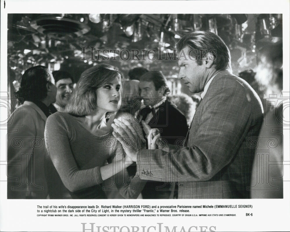 1988 Press Photo Actress Emmanuelle Seigner Actor Harrison in Movie Frantic - Historic Images