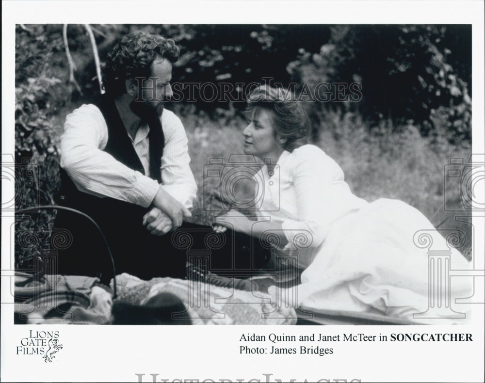 2000 Press Photo Aidan Quinn And Janet McTeer In Movie &quot;Songcatcher&quot; - Historic Images