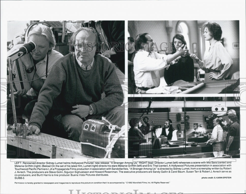 1992 Press Photo director Sidney Lumet on set of A Stranger Among Us - DFPG58891 - Historic Images