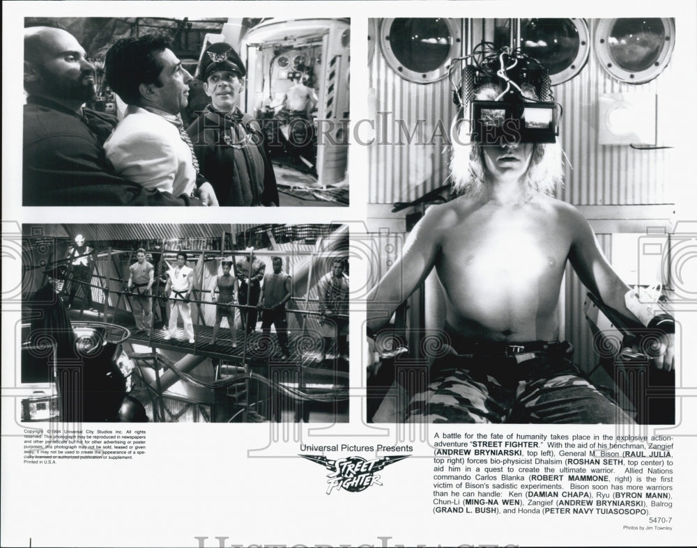1994 Press Photo Andrew Bryniarski And Roshan Seth In Movie "Street Fighter" - Historic Images