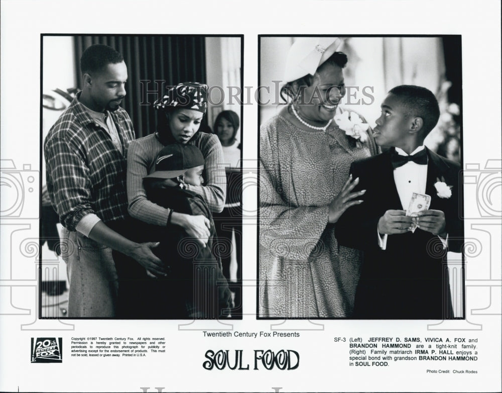 1997 Press Photo Jeffrey D. Sams, Vivica A. Fox, Irma Hall in "Soul Food" Film - Historic Images