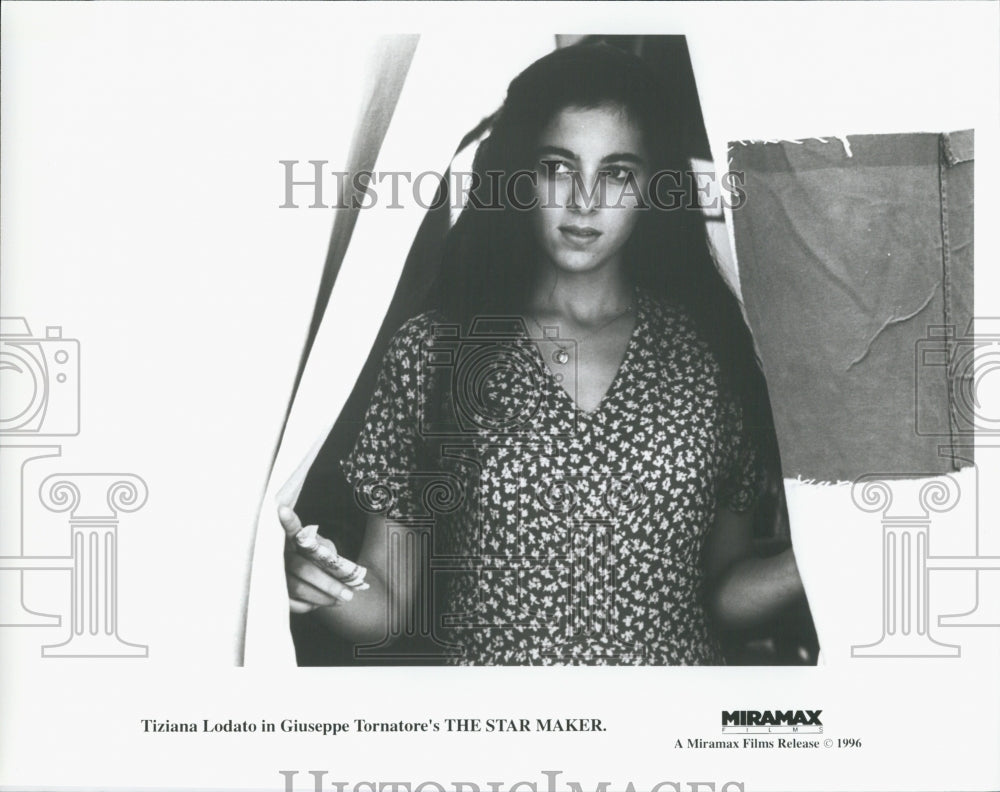 1996 Press Photo Tiziana Lodato in a scene from &quot;The Star Maker&quot; - Historic Images