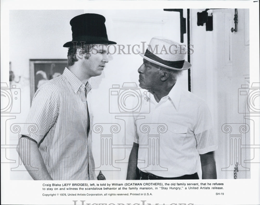 1976 Press Photo Jeff Bridges and Scatman Crothers in scene from "Stay Hungry" - Historic Images