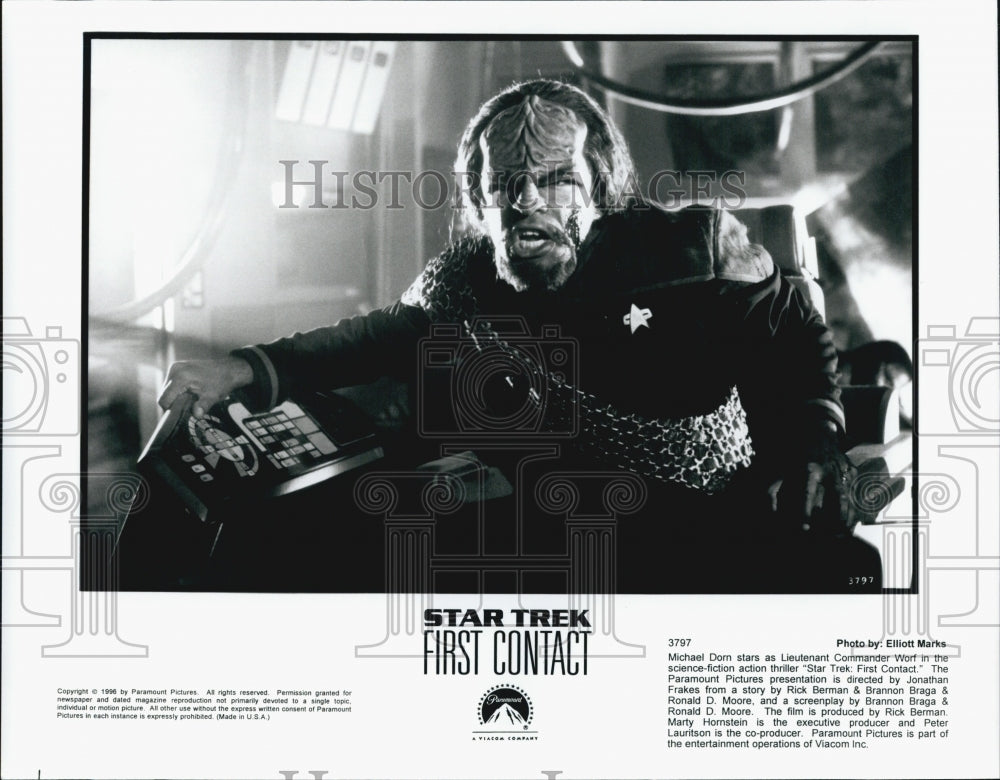 1996 Press Photo &quot;Star Trek First Contact&quot; Michael Dorn - Historic Images