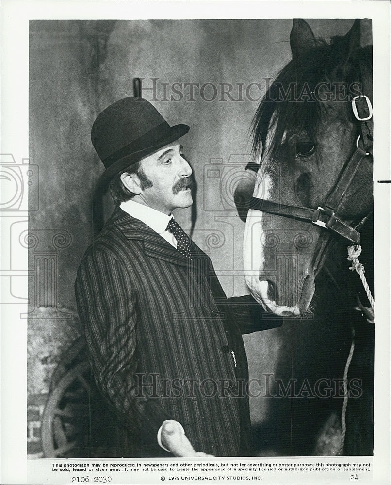 1979 Press Photo Actor Peter Sellers in &quot;The Prisoner of Zenda&quot; Film - Historic Images