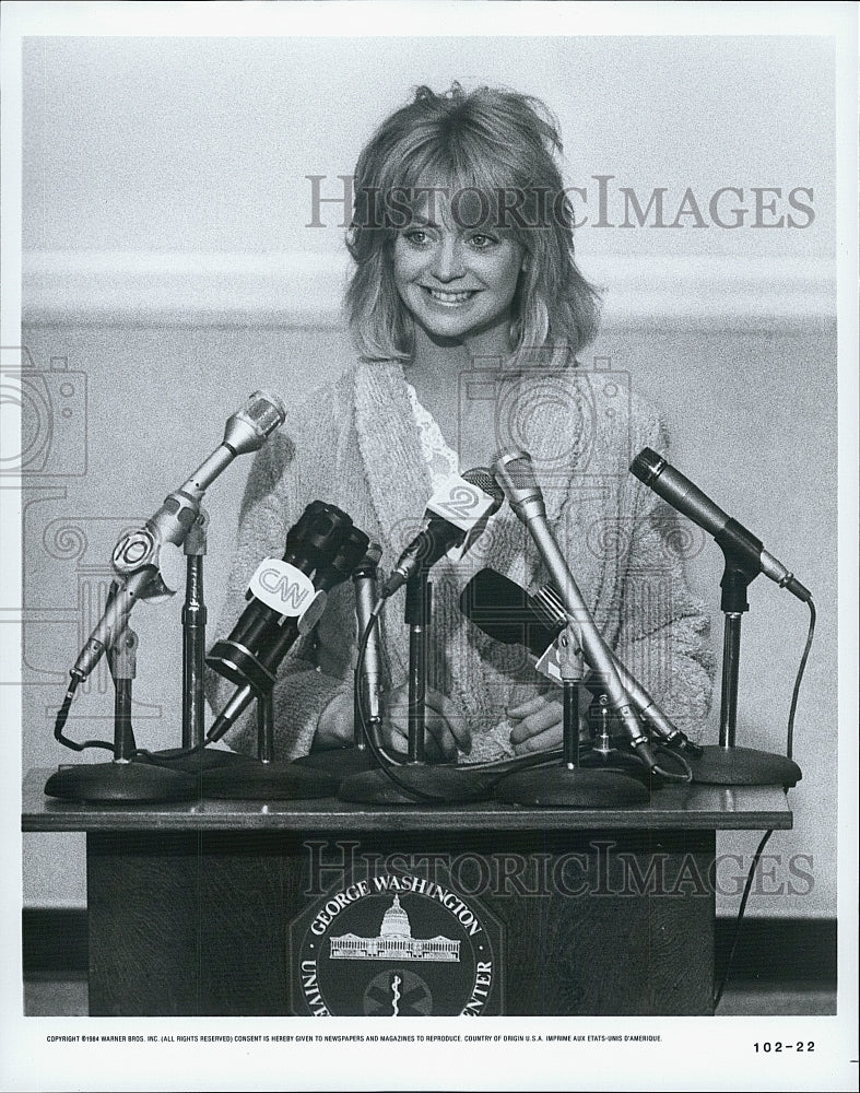 1984 Press Photo Actress Goldie Hawn in &quot;Prototype&quot; Film - Historic Images