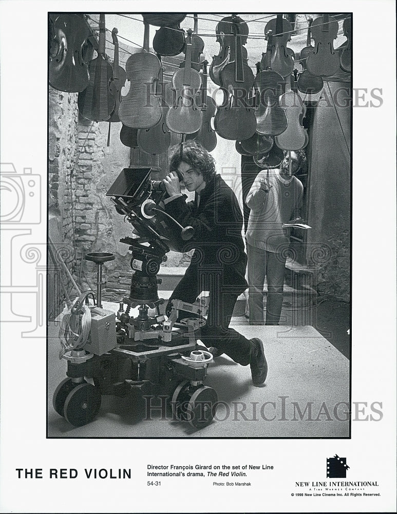 1998 Press Photo Director Francois Girard On Set Of New Line International Film - Historic Images