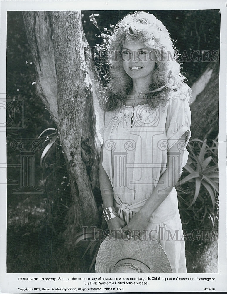 1978 Press Photo Dyan Cannon in &quot;Revenge of the Pink Panther&quot; - DFPG61503 - Historic Images