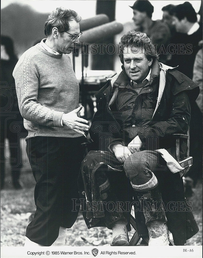 1985 Press Photo An actor & director on a Warner Brothers film - Historic Images