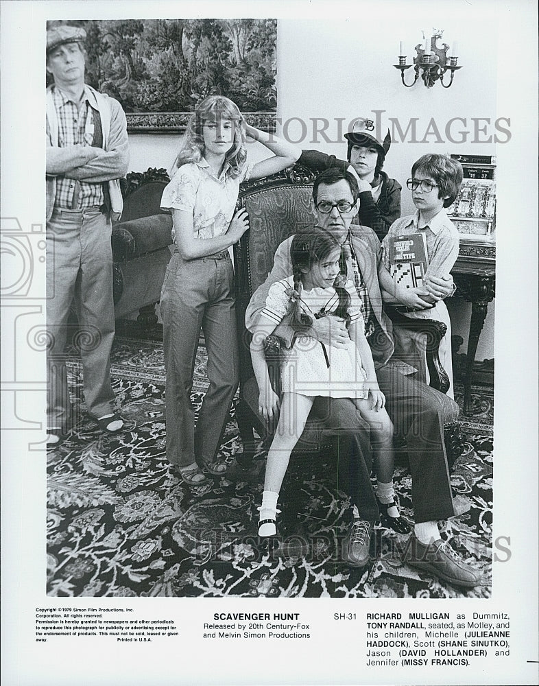 1979 Press Photo Scavenger Hunt stars: Richard Mulligan Tony Randall - DFPG62467 - Historic Images