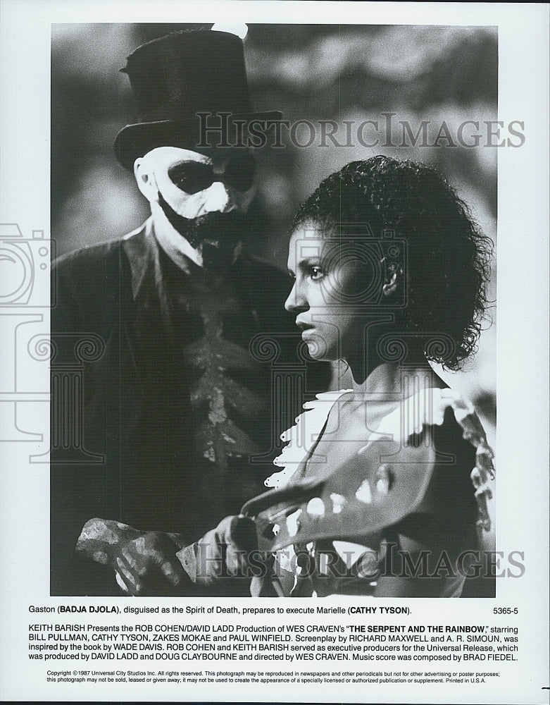 1987 Press Photo Badja Djola &amp; Cathy Tyson star in &quot;The Serpent And The Rainbow&quot; - Historic Images