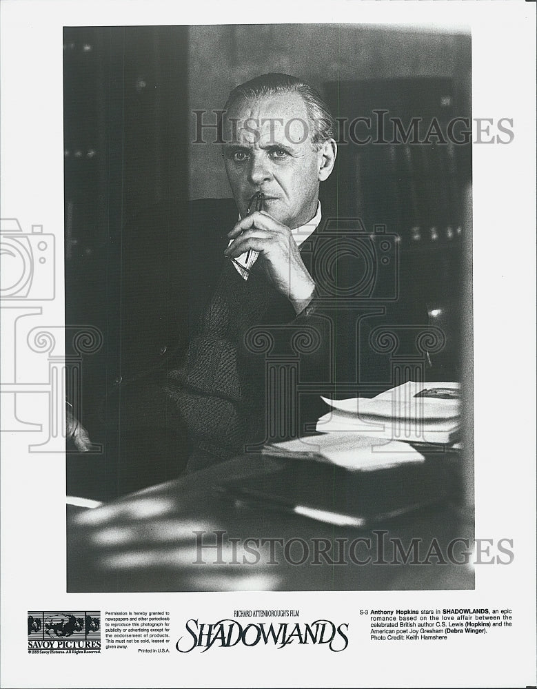 1993 Press Photo Anthony Hopkins stars in &quot;The Shadowlands&quot; - Historic Images