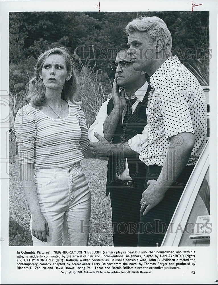 1981 Press Photo John Belushi, Dan Aykroyd and Cathy Moriarty in "Neighbors" - Historic Images