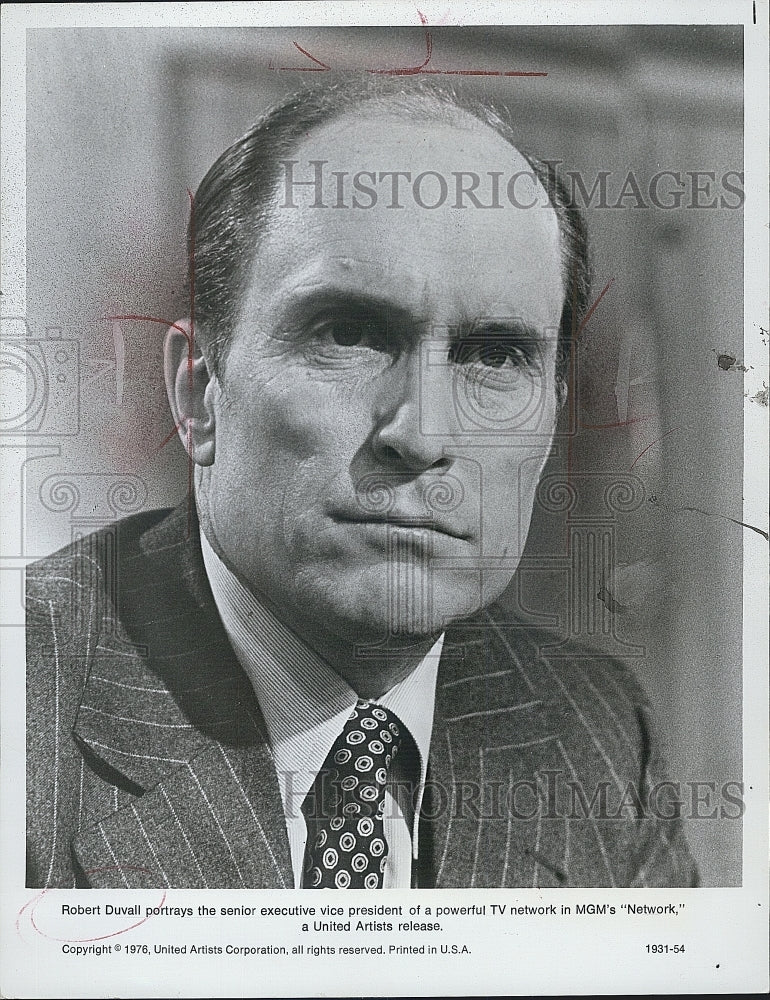 1976 Press Photo Robert Duvall in &quot;Network&quot; - DFPG63103 - Historic Images