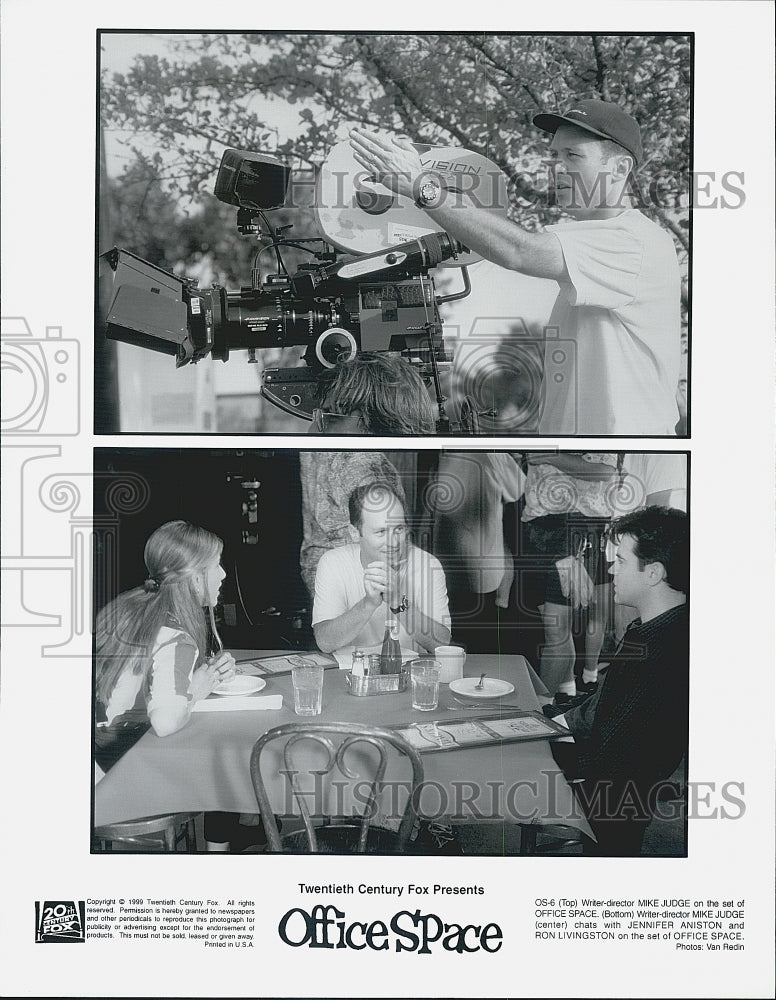 1999 Press Photo Mike Judge  Jennifer Anniston Ron Livingston &quot;Office Space&quot; - Historic Images