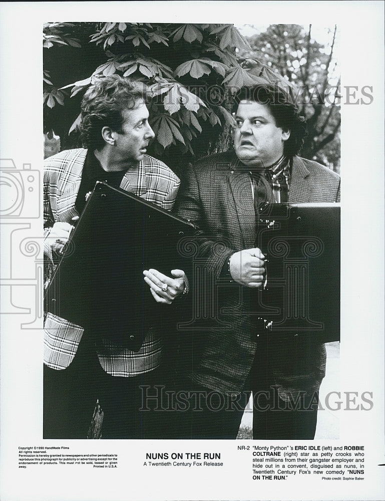 1990 Press Photo &quot;Nuns on the Run&quot; Eric Idle &amp; Robbie Coltrane - Historic Images