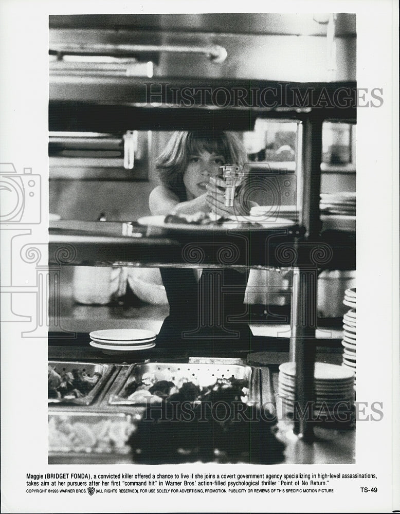 1993 Press Photo Actress Bridget Fonda in &quot;Point of No Return&quot; Film - Historic Images