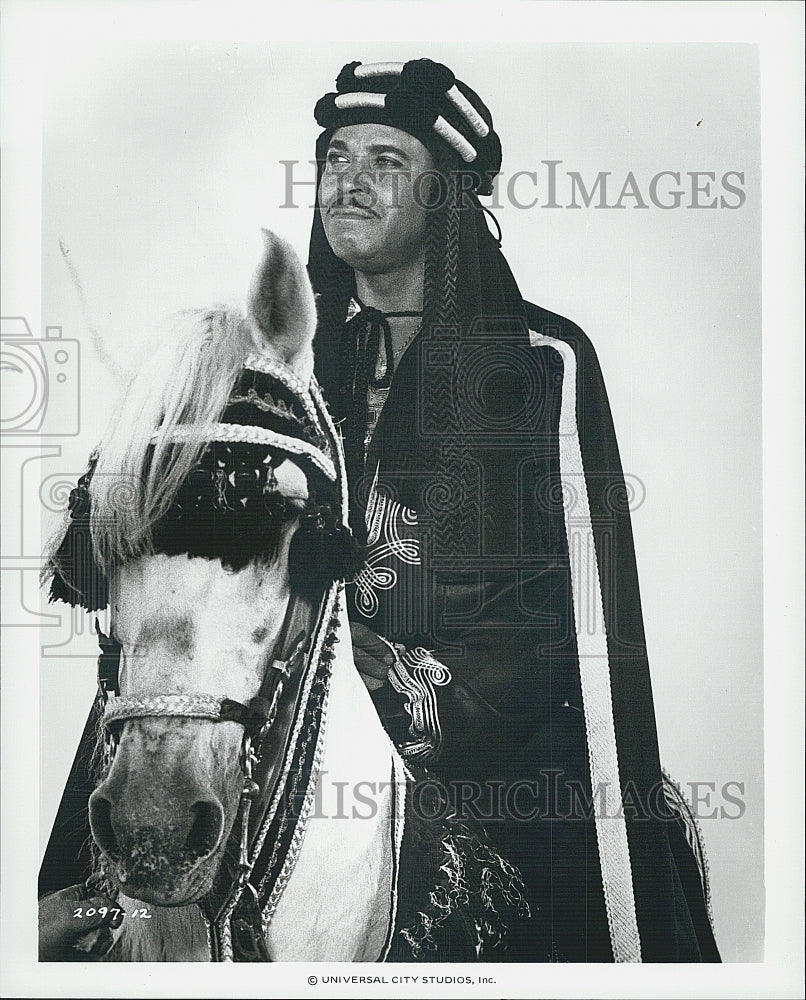 Press Photo James Earl Jones in &quot;The Last Remake of Beau Geste&quot; - Historic Images