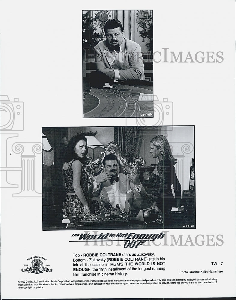 1999 Press Photo Robbie Coltrane "The World Is Not Enough" - Historic Images