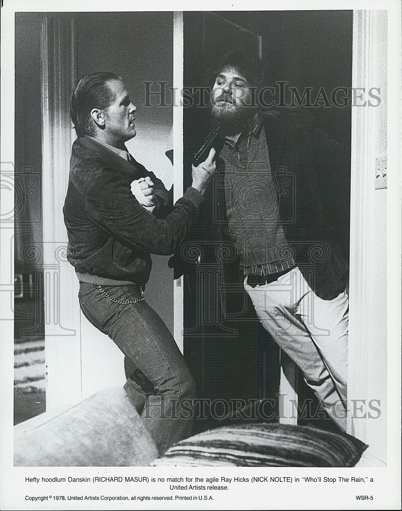 1978 Press Photo &quot;Who&#39;ll Stop The Rain&quot; Nick Nolte &amp; Richard Masur - DFPG68919 - Historic Images