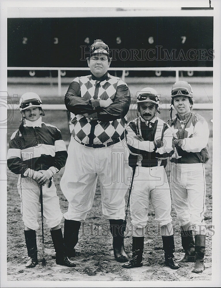 1991 Press Photo &quot;Who&#39;s Harry Crumb&quot; John Candy stars - Historic Images