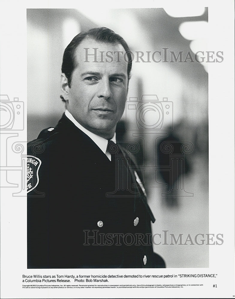 1993 Press Photo Bruce Willis "Striking Distance" - Historic Images