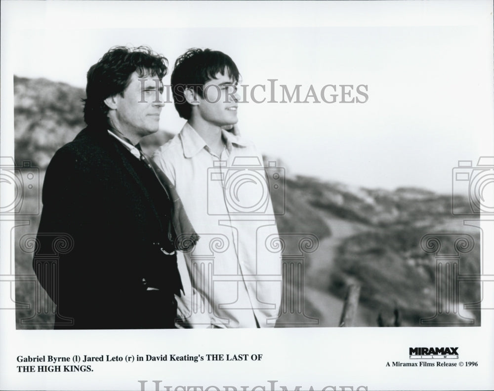 1996 Press Photo Gabriel Byrne, Jared Leto &quot;The Last of the High Kings&quot; - Historic Images