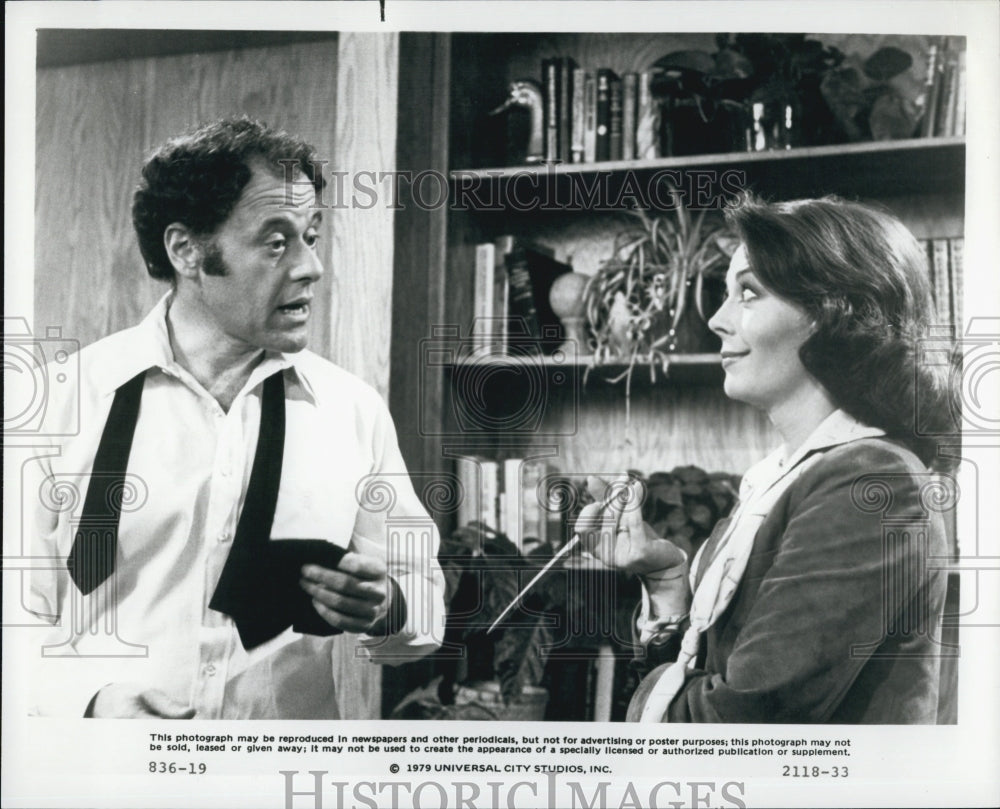1979 Press Photo Bob Dishy, N. Wood "The Last Married Couple In America" - Historic Images