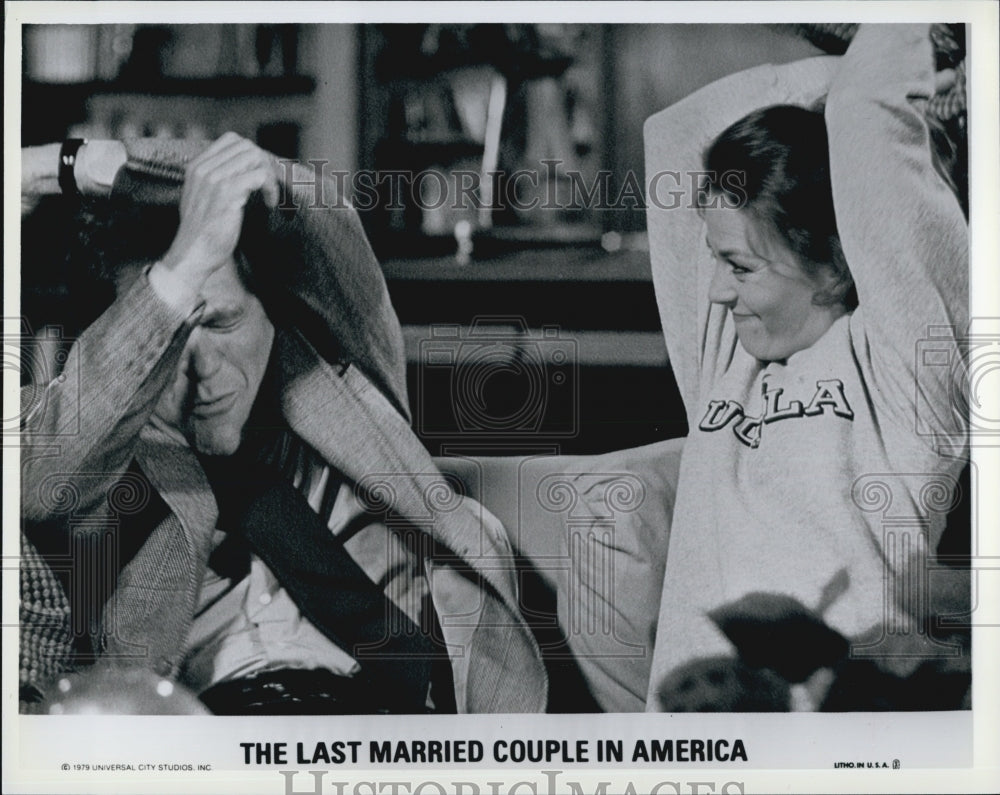 1979 Press Photo A scene from "The Last Married Couple In America" - Historic Images
